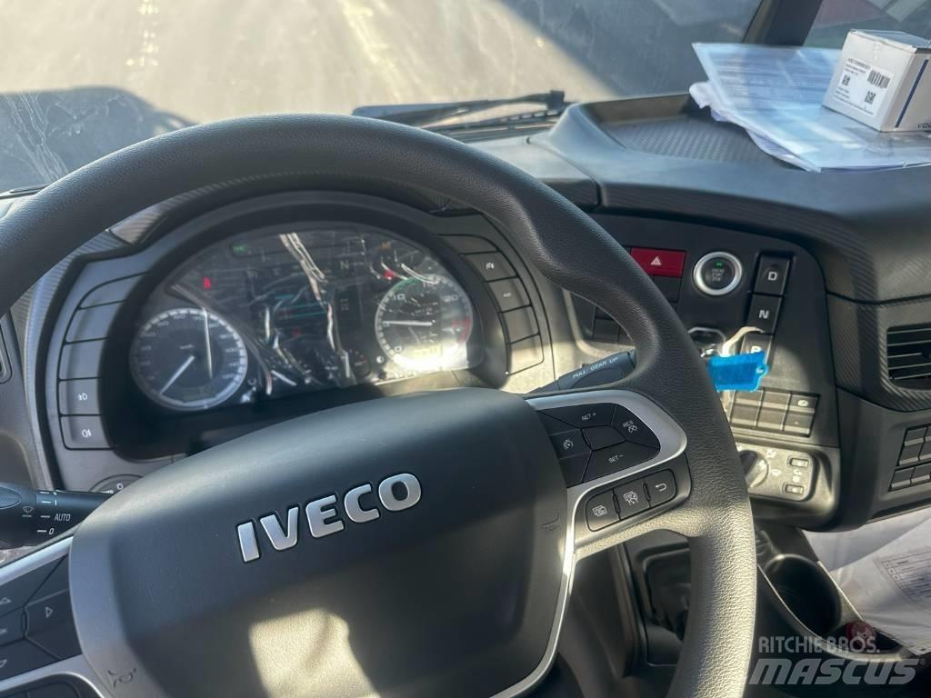 Iveco T-WAY 450 Lastbil med kran