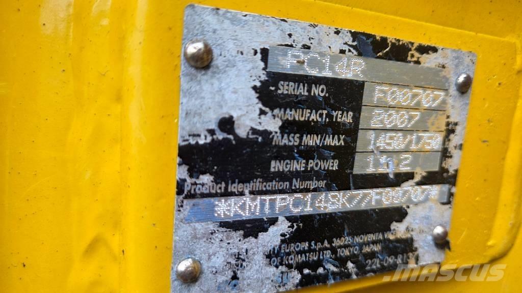 Komatsu PC 14 R Minigravemaskiner
