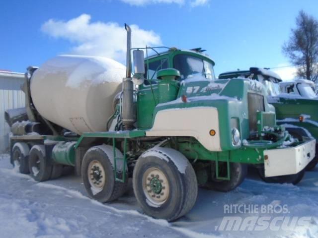 Mack 600 Andre lastbiler