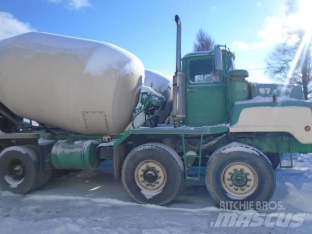 Mack 600 Andre lastbiler