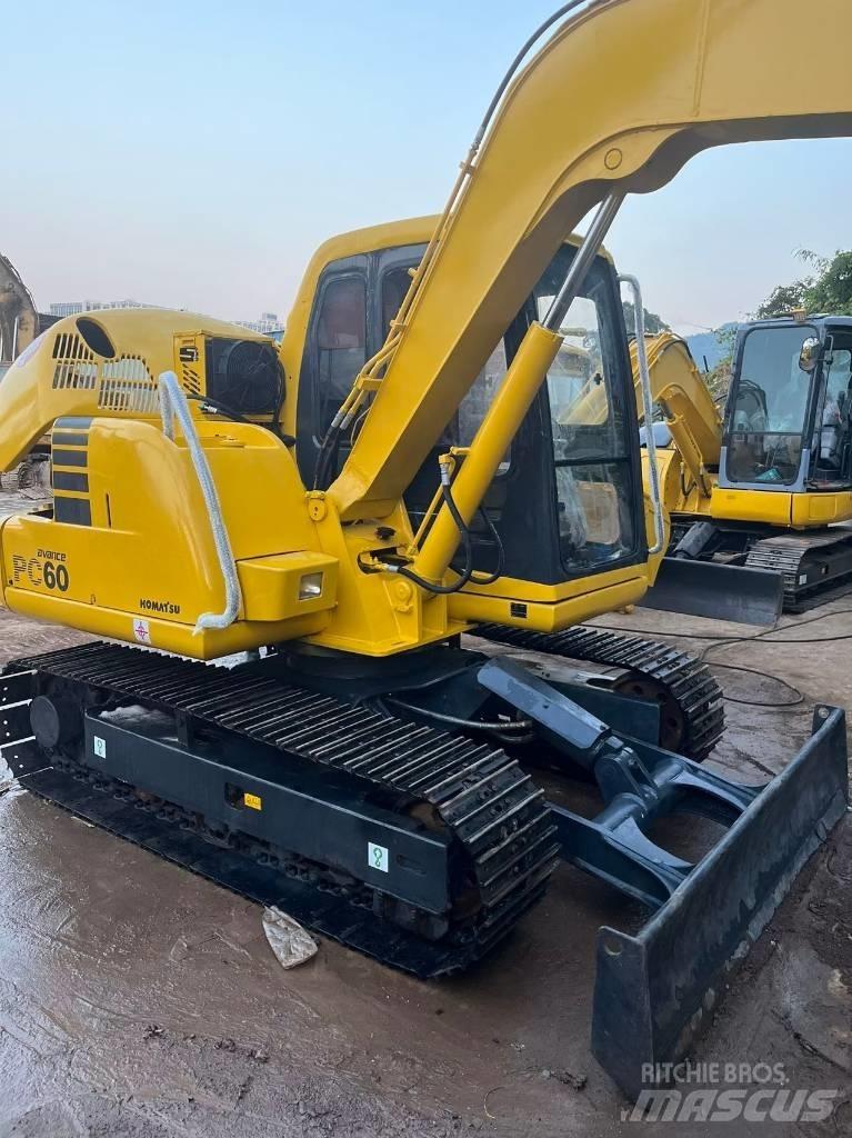 Komatsu PC 60-7 Gravemaskiner på larvebånd