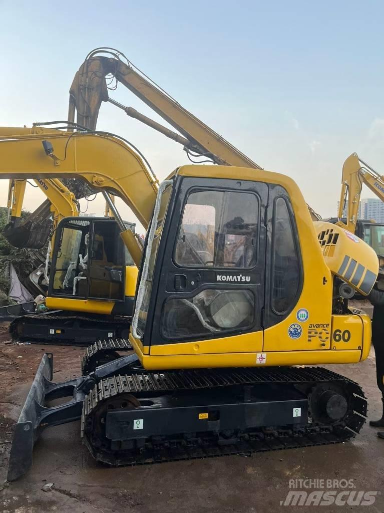 Komatsu PC 60-7 Gravemaskiner på larvebånd