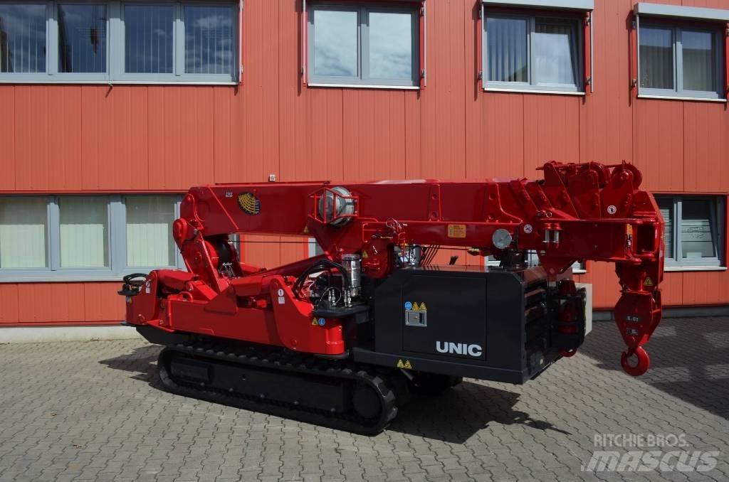 Unic URW-806 Kraner på larvebånd