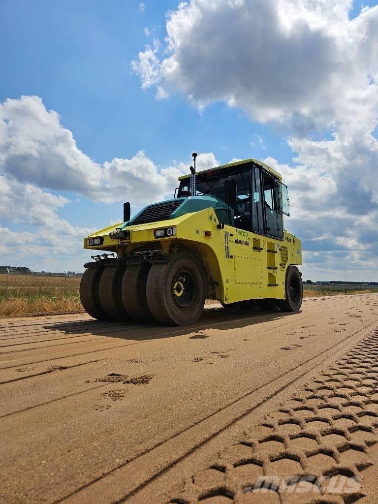 Ammann ART 240 Tromle med luftdæk