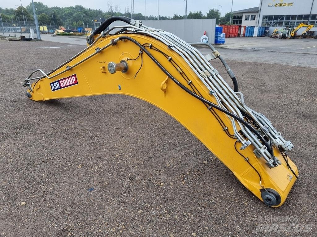 Liebherr R 906 ARM Booms og dippers