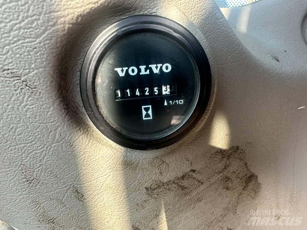 Volvo EW 210 C Gravemaskiner på hjul
