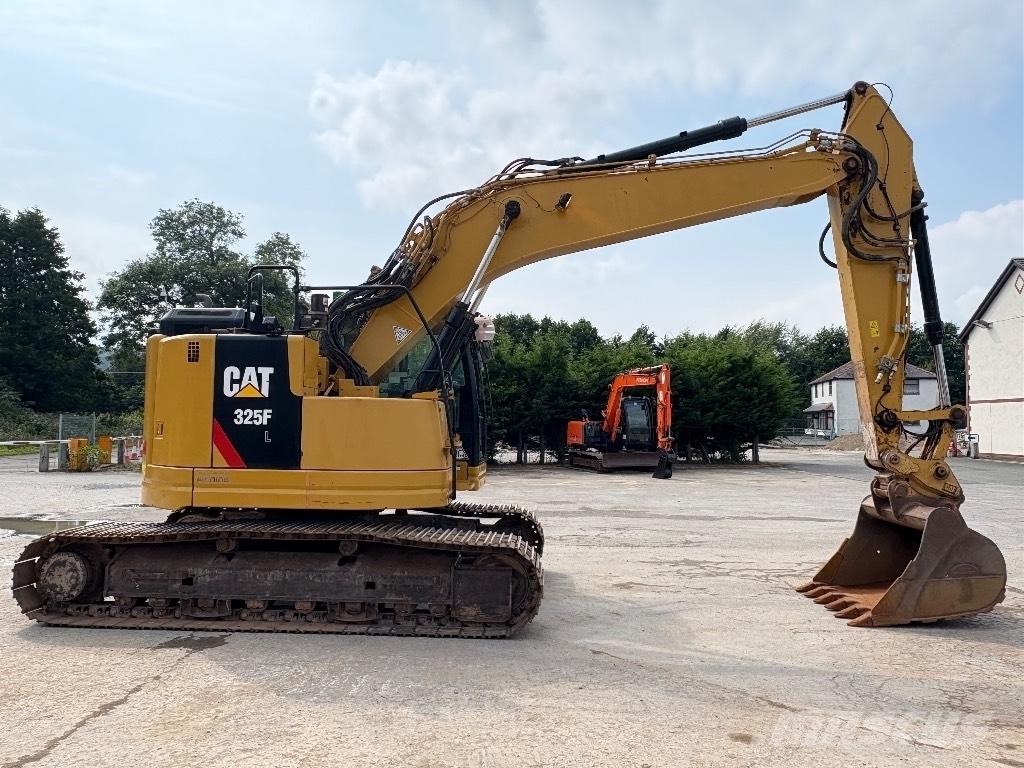 CAT 325 FL CR Gravemaskiner på larvebånd