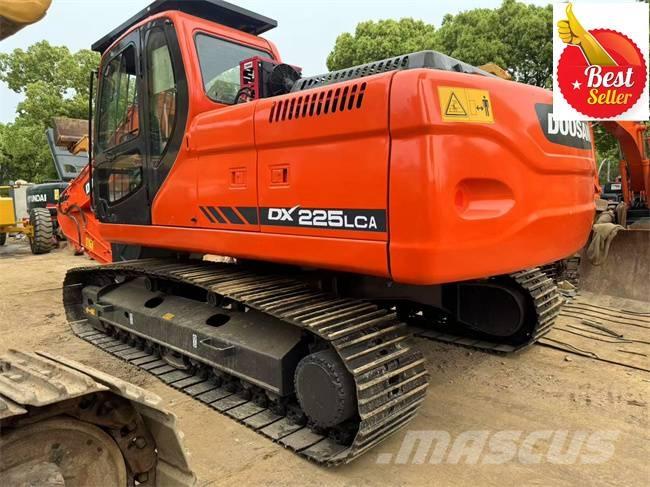 Doosan DX 225 LCA Gravemaskiner på larvebånd