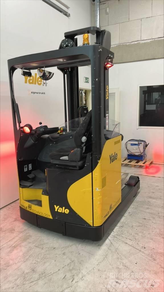 Yale MR16 Reachtruck