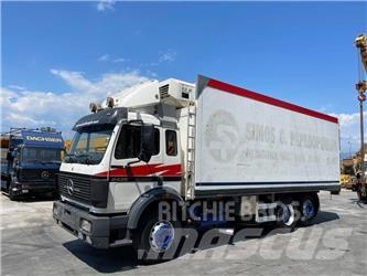 Mercedes-Benz 2435L Kølecontainere