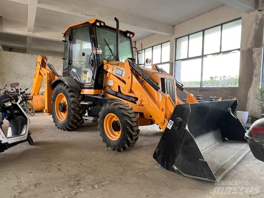 JCB 3 CX Rendegravere