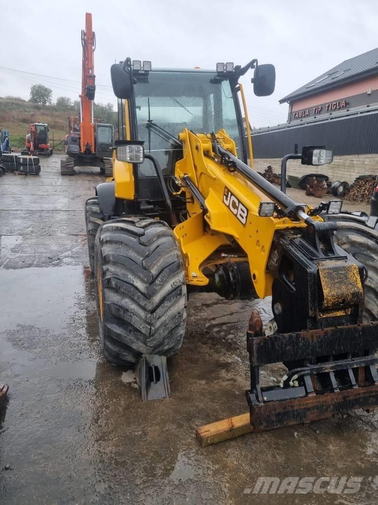 JCB TM 320S Teleskoplæssere til landbrug