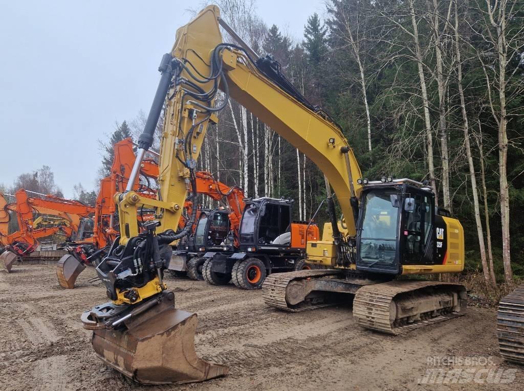 CAT 323 F L Gravemaskiner på larvebånd