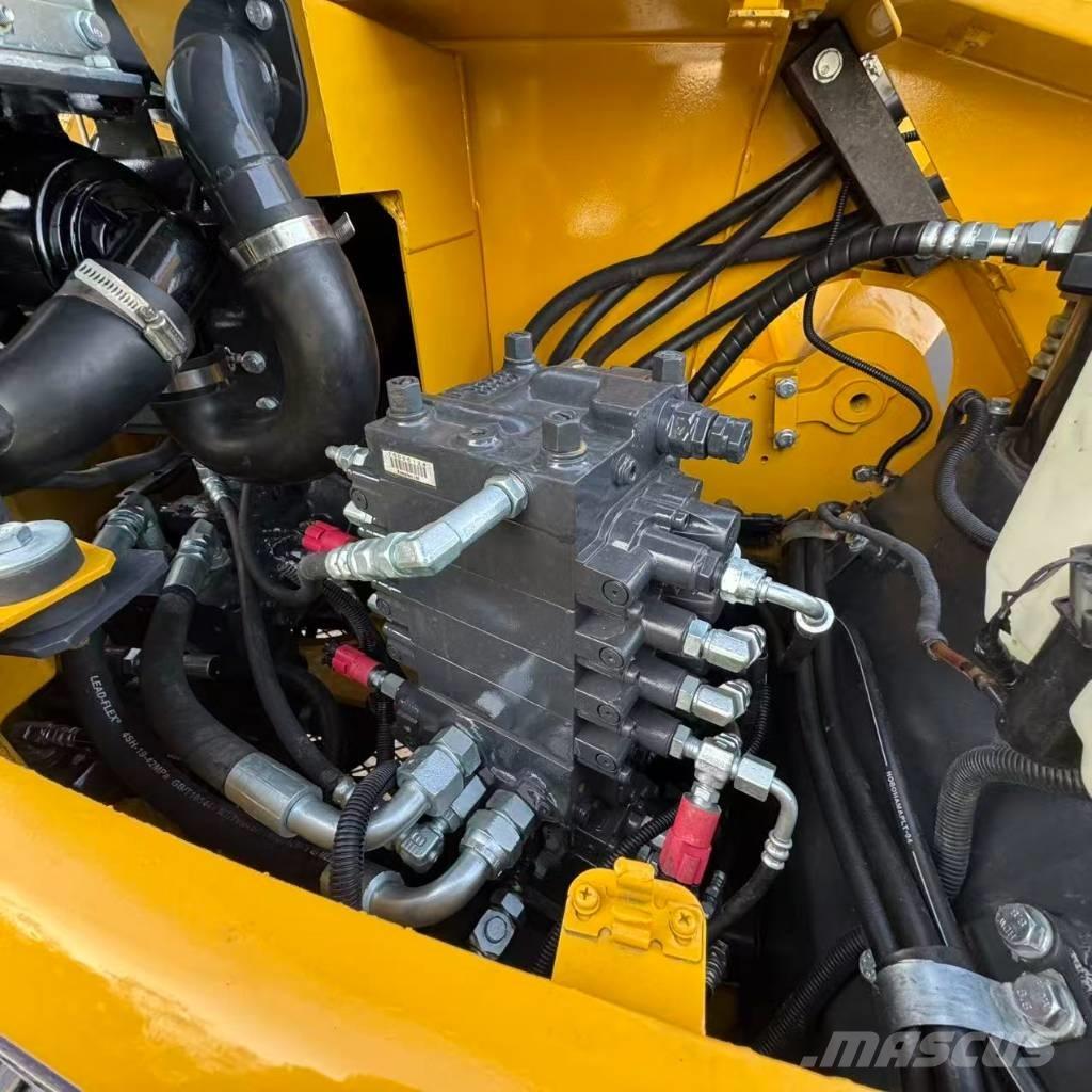 Komatsu PC 78 US Midi-gravemaskiner 7t - 12t