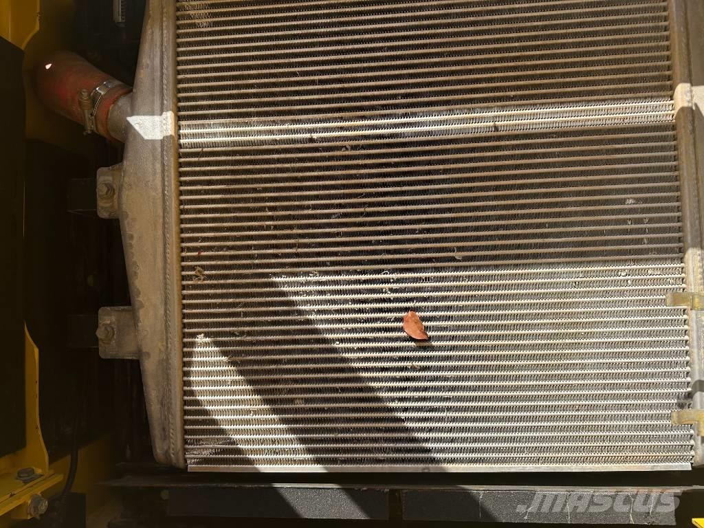 Komatsu PC 400-8 Gravemaskiner på larvebånd
