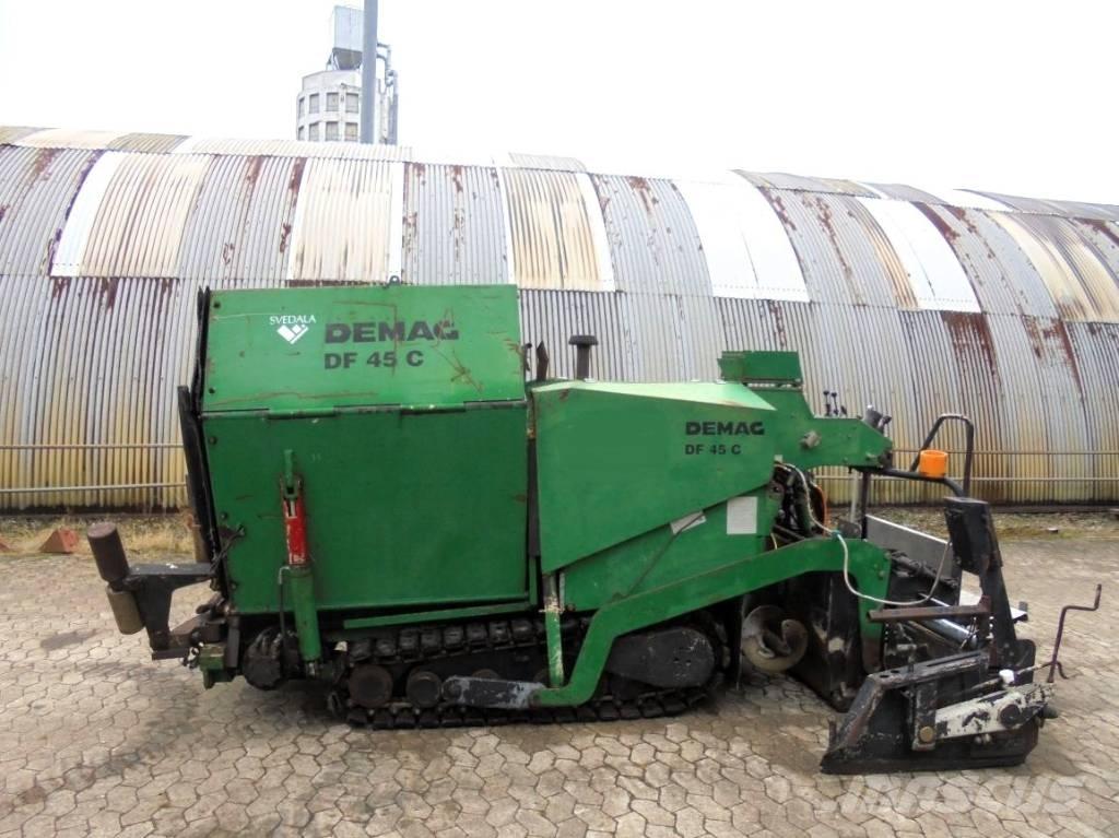 Demag DF 45 C Asfaltudlæggere
