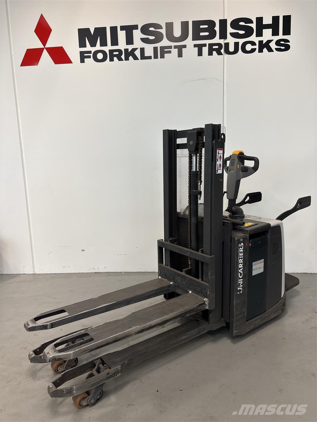 Atlet PDP200 Selvkørende stablere