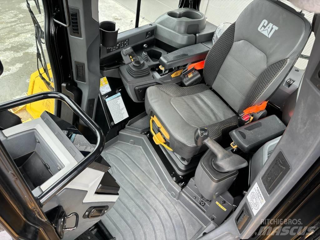 CAT D5-17 LGP Bulldozer på larvebånd