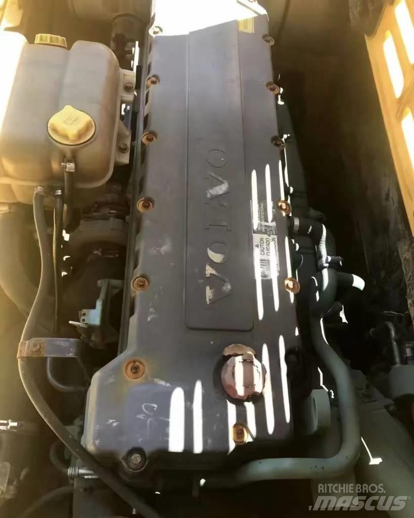Volvo 360 Gravemaskiner på larvebånd