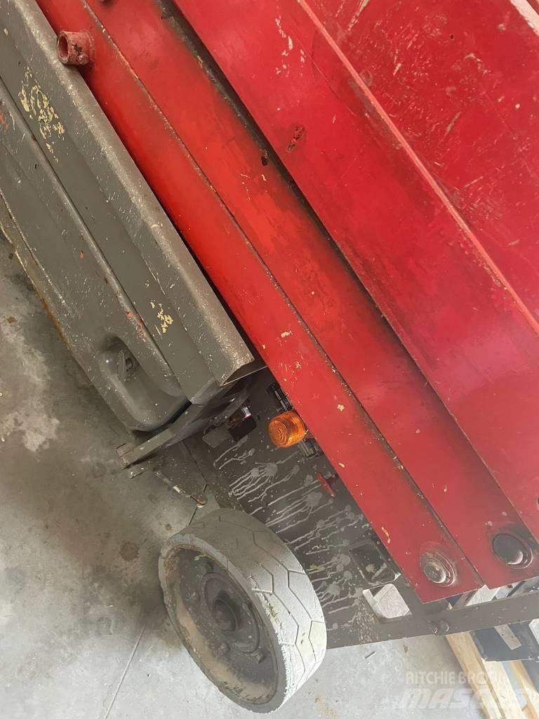 JLG 2030 ES Saxlifte