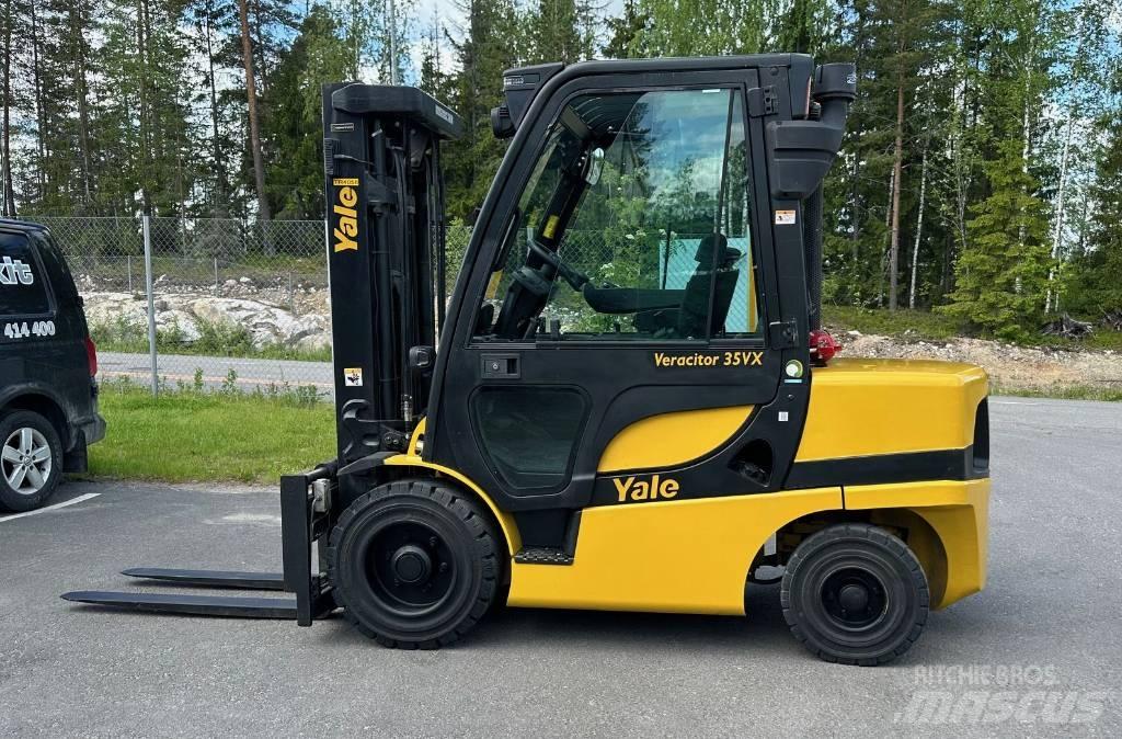 Yale GDP 35 VX Diesel gaffeltrucks