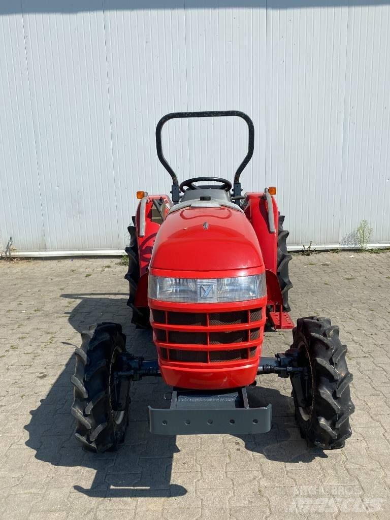 Yanmar RS240 Kompakte traktorer