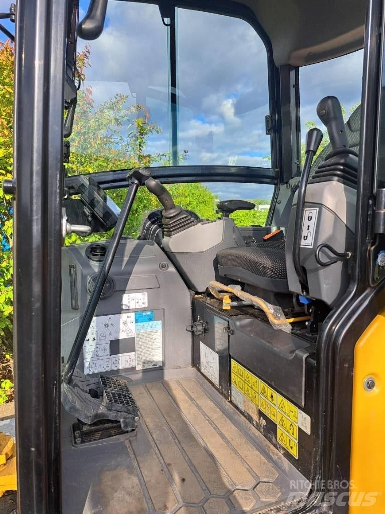 CAT 302cr Minigravemaskiner