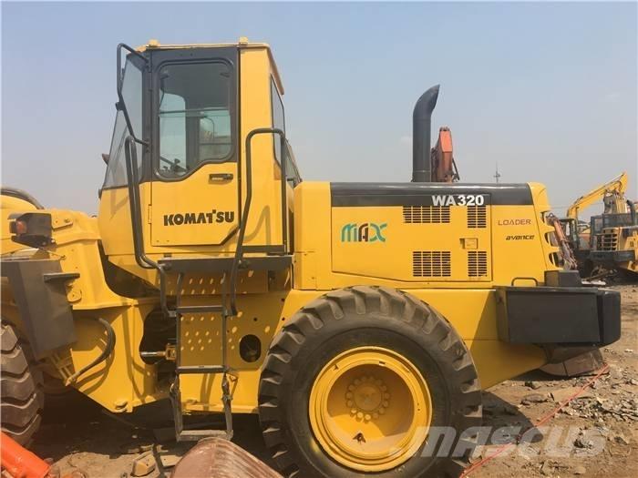 Komatsu WA 320-3 Læssemaskiner på hjul