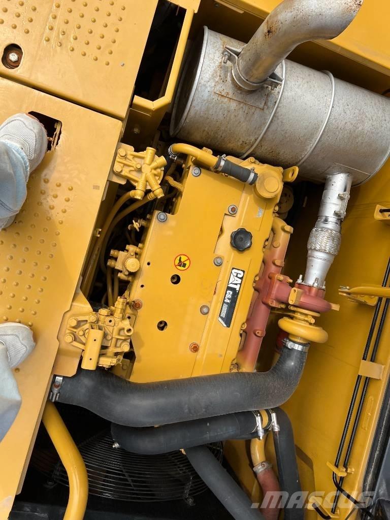 CAT 320 D Gravemaskiner på larvebånd