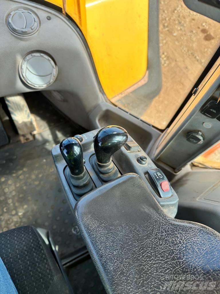 Volvo L 220 H Læssemaskiner på hjul
