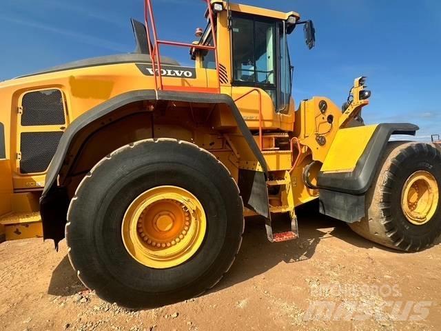 Volvo L 220 H Læssemaskiner på hjul