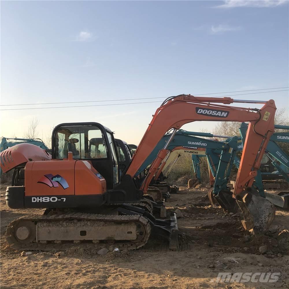 Doosan DH80 Midi-gravemaskiner 7t - 12t