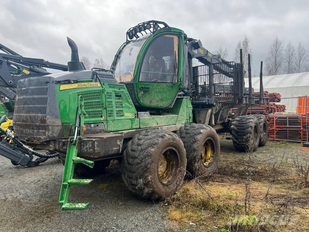 John Deere 1510 G Udkørselsmaskiner