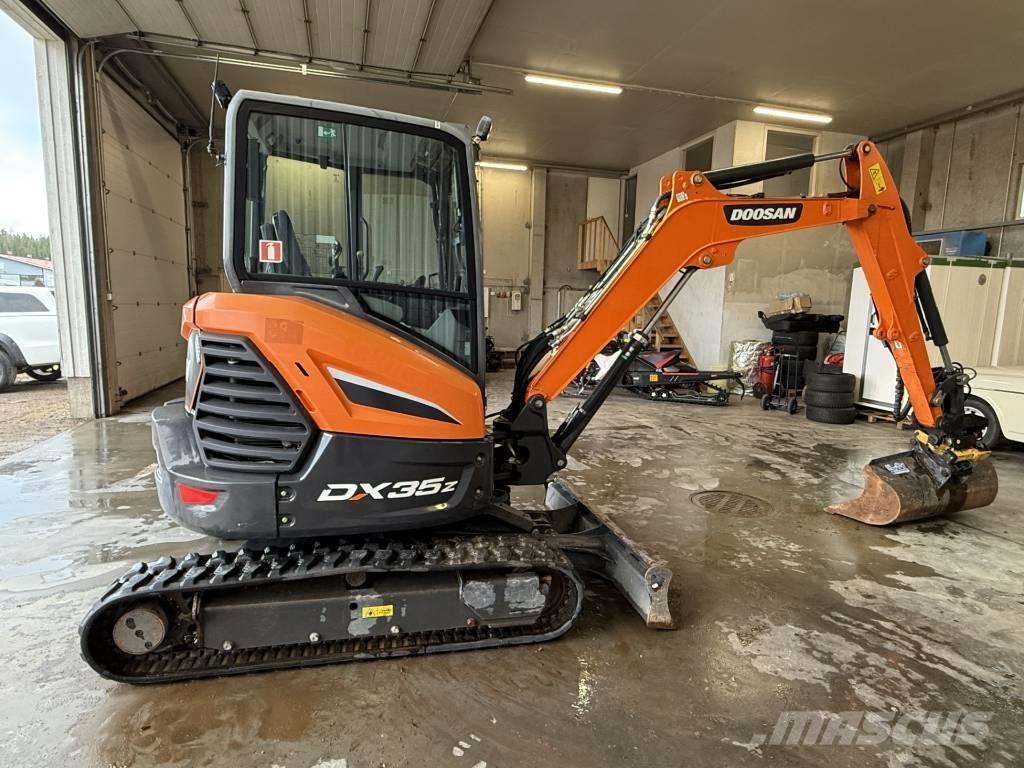 Develon DX 35 Z Minigravemaskiner