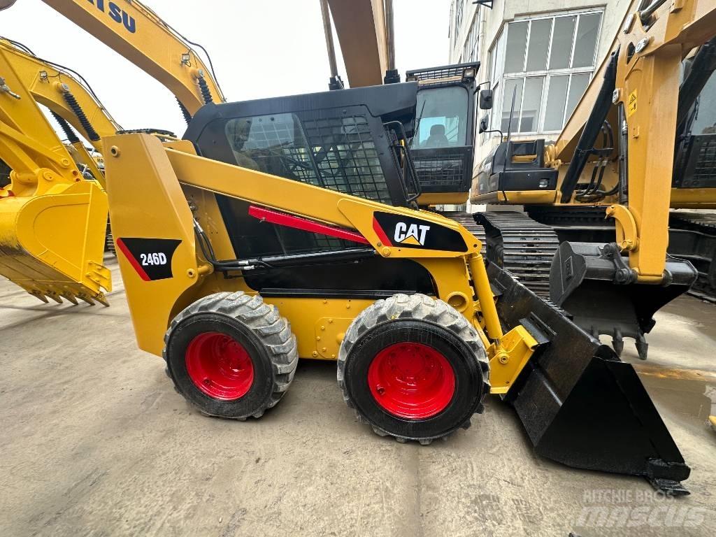 CAT 246 D Minilæsser - skridstyret