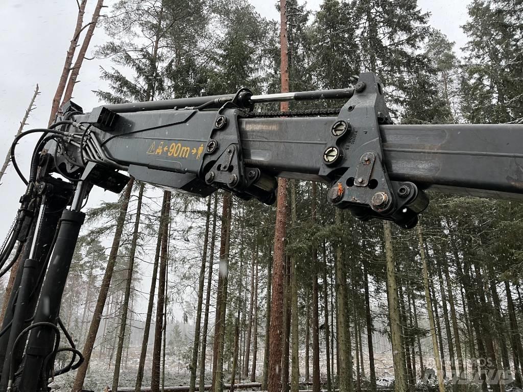 Ponsse Bear 8W Skovningsmaskiner