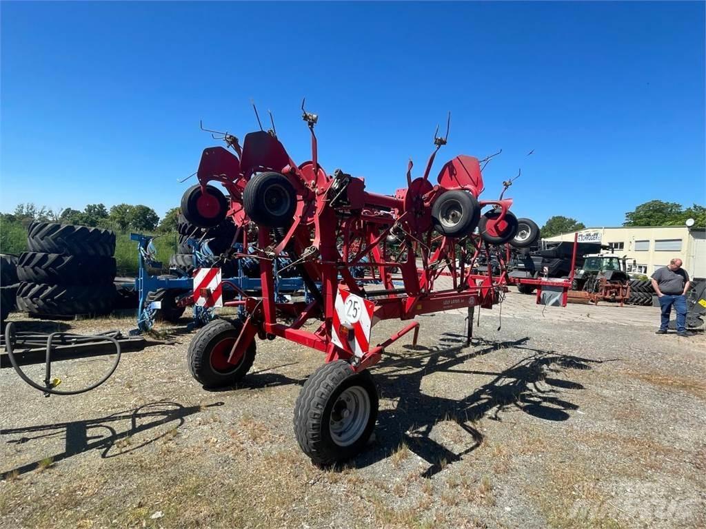 Lely Lotus 900 River og høvendere