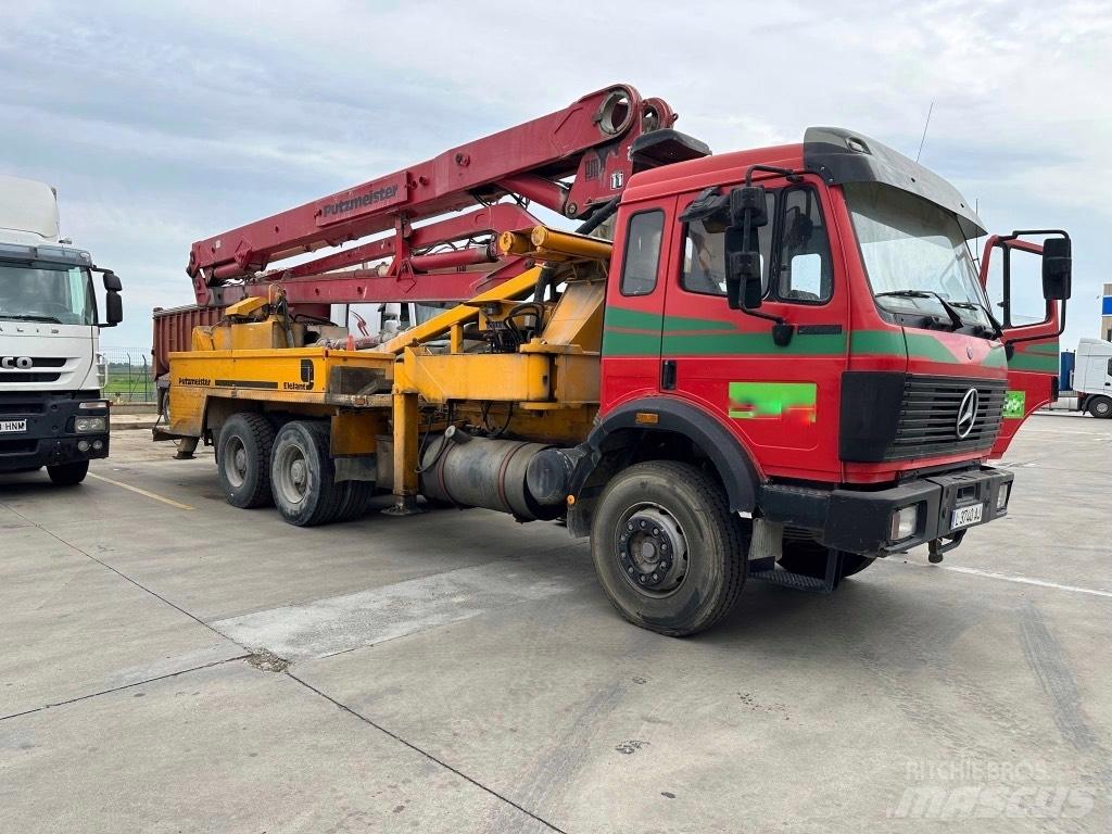 Mercedes-Benz 2435 Betonbiler