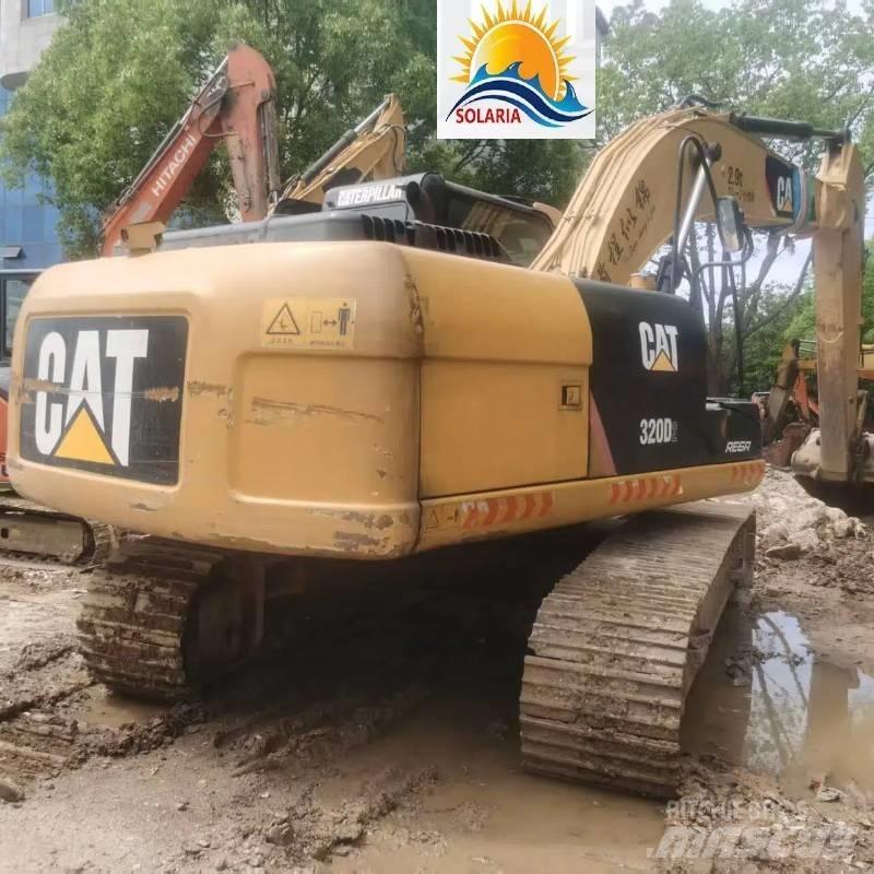 CAT 320 D2 Gravemaskiner på larvebånd