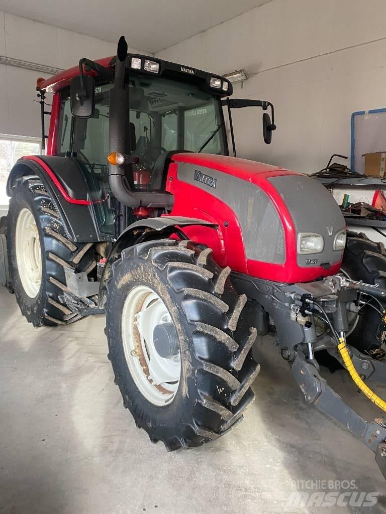 Valtra N 101 Traktorer