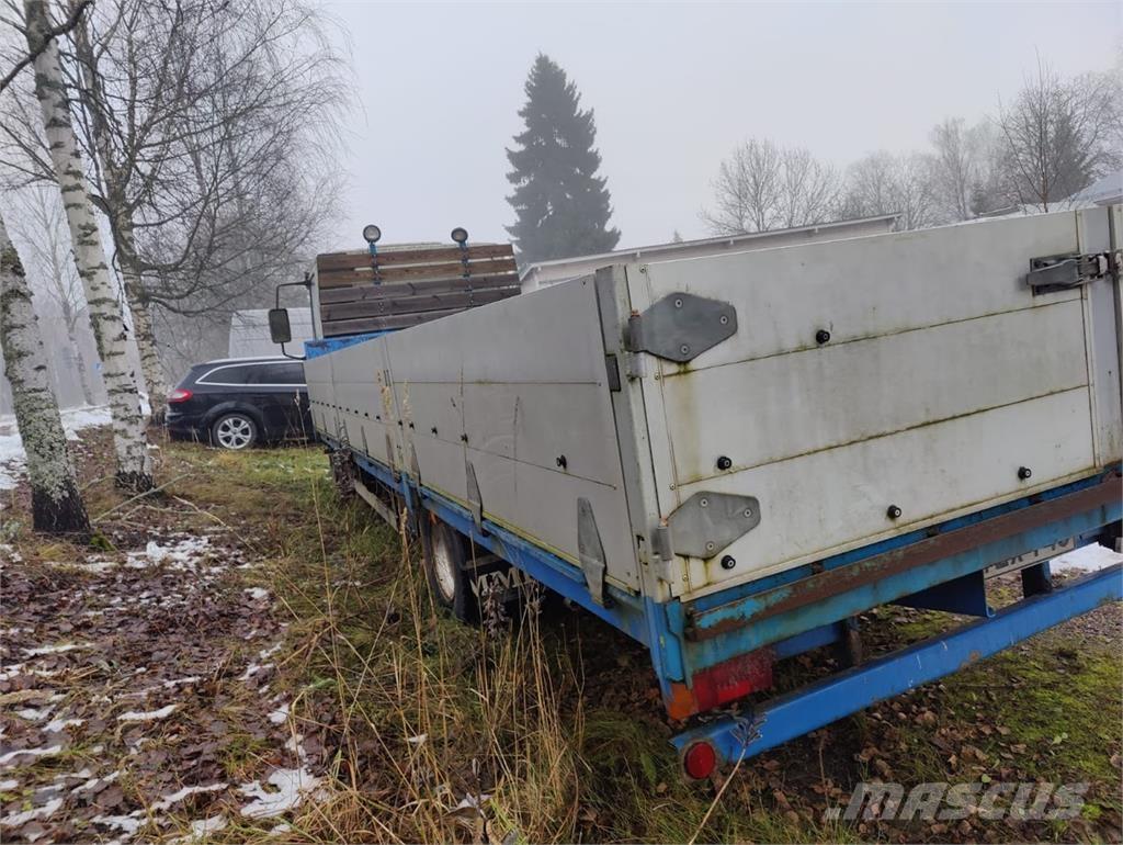Iveco 80E 21 Lastbil med lad/Flatbed