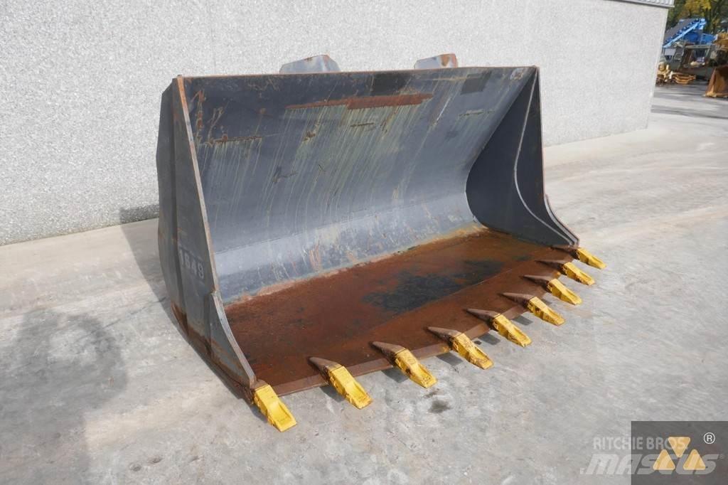 Volvo L120B Bucket Skovle