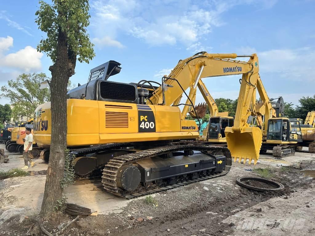 Komatsu PC400-7 Gravemaskiner på larvebånd