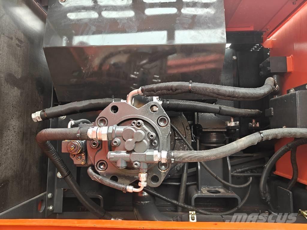 Doosan 225 LC-9C Gravemaskiner på larvebånd