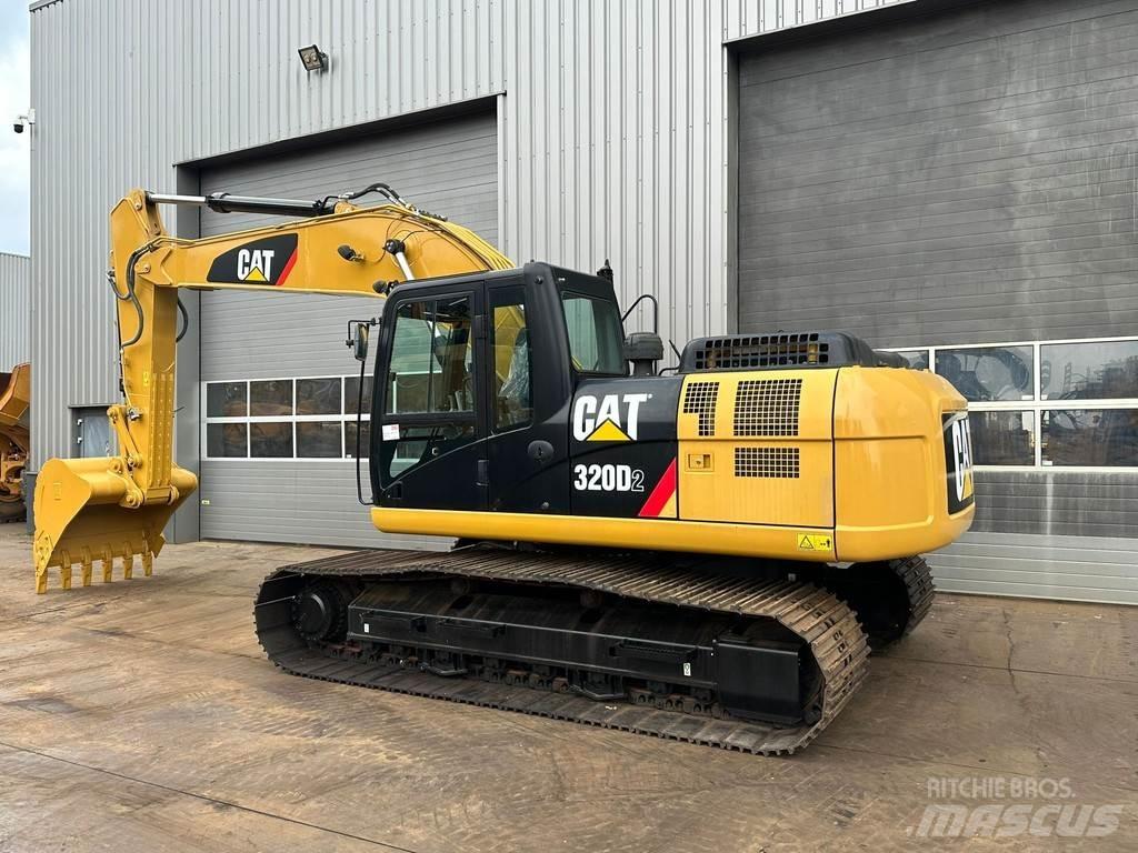 CAT 320D2 Gravemaskiner på larvebånd