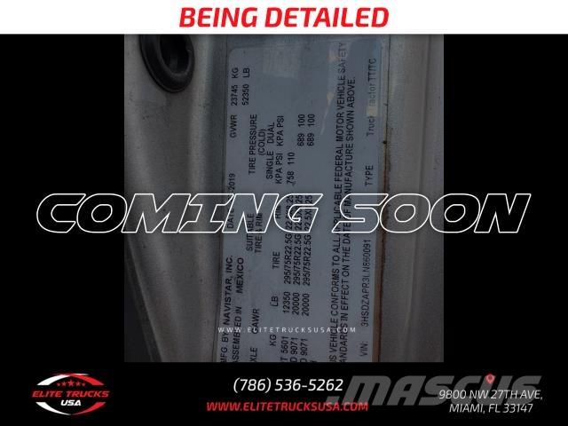 International LT Trækkere