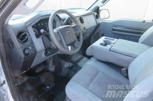 Ford F350 Bjærgningskøretøjer