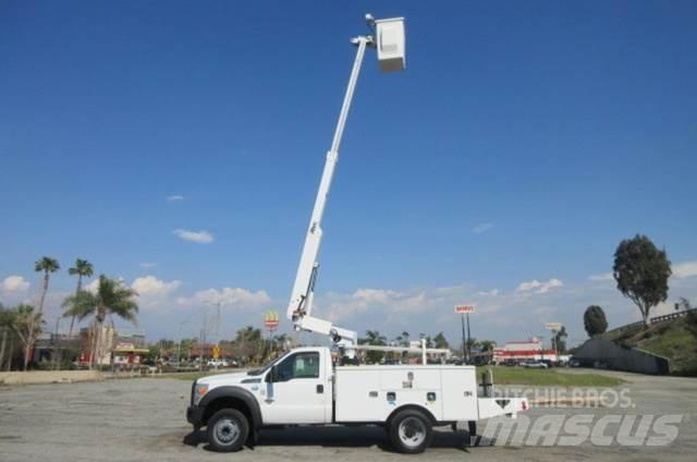 Ford F450 Lastbilmonterede lifte