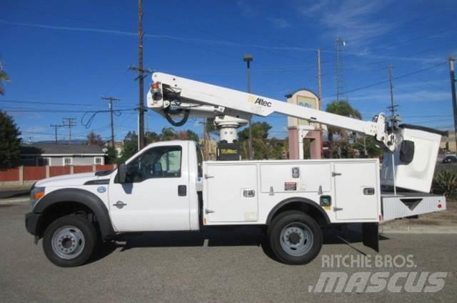 Ford F450 Bjærgningskøretøjer