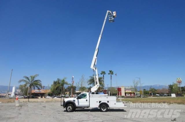 Ford F450 Lastbilmonterede lifte